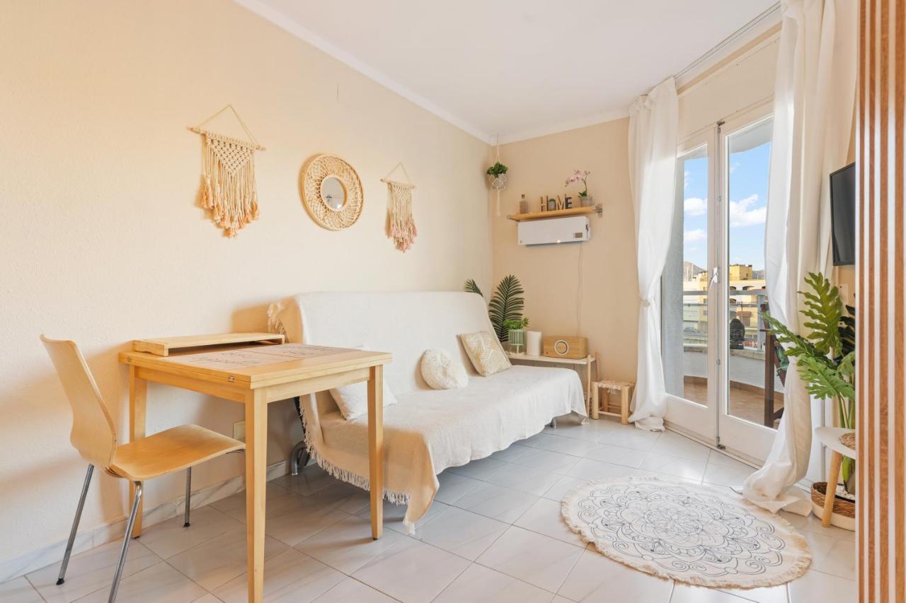 Welcs Apartamento 055 Emp Con Terraza Y Vistas Al Canal เอมปูเรียบราบา ภายนอก รูปภาพ